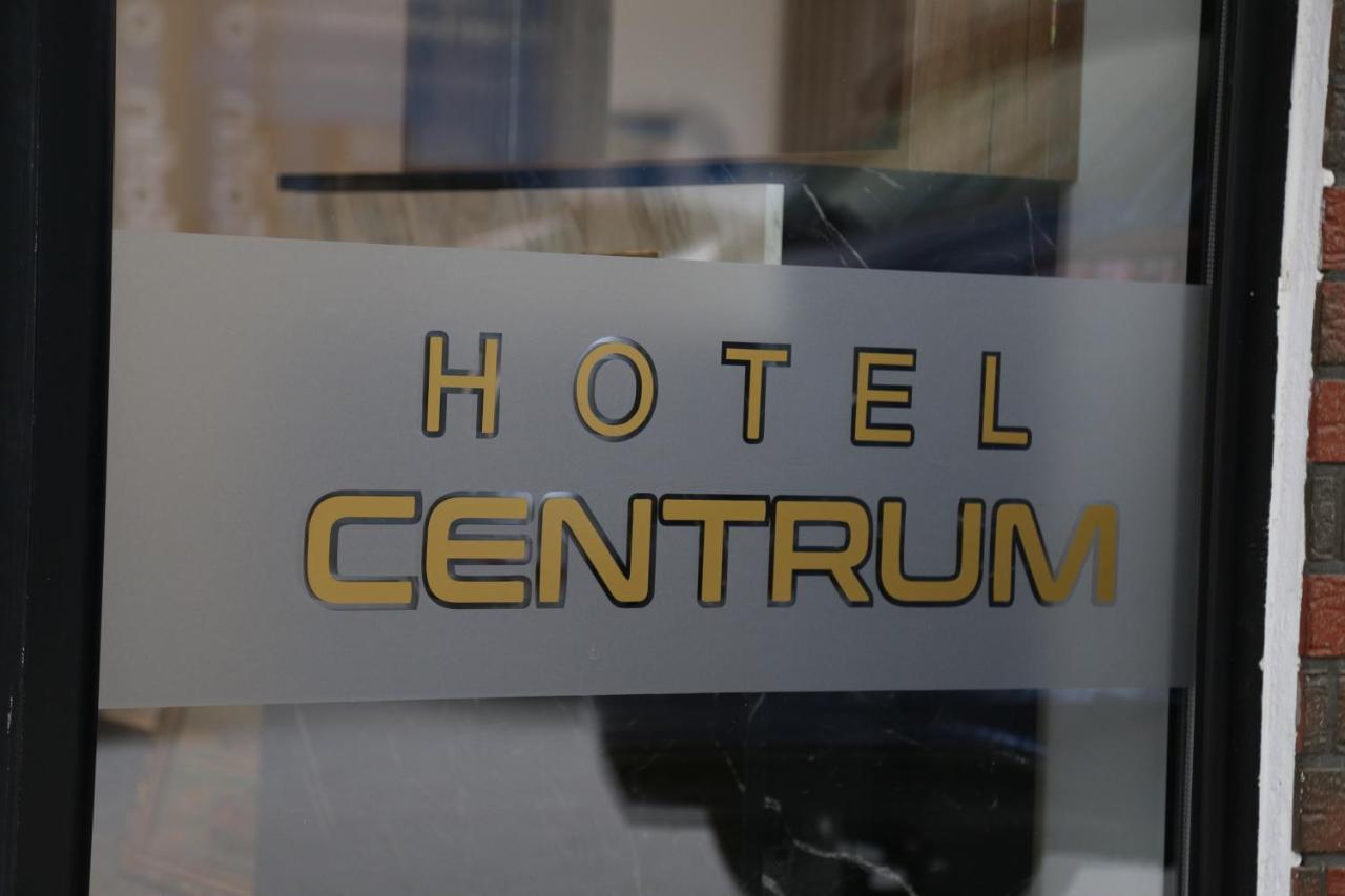 Hotel Centrum Titova Mitrovica Kültér fotó